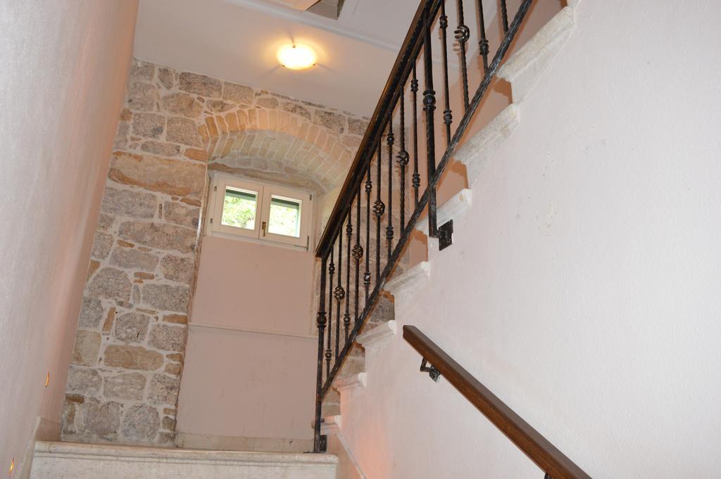 Mila Apartment سيني المظهر الخارجي الصورة