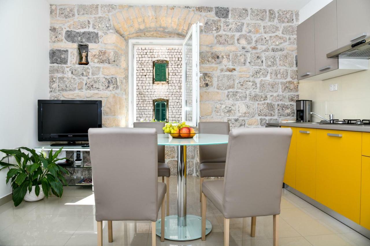 Mila Apartment سيني المظهر الخارجي الصورة
